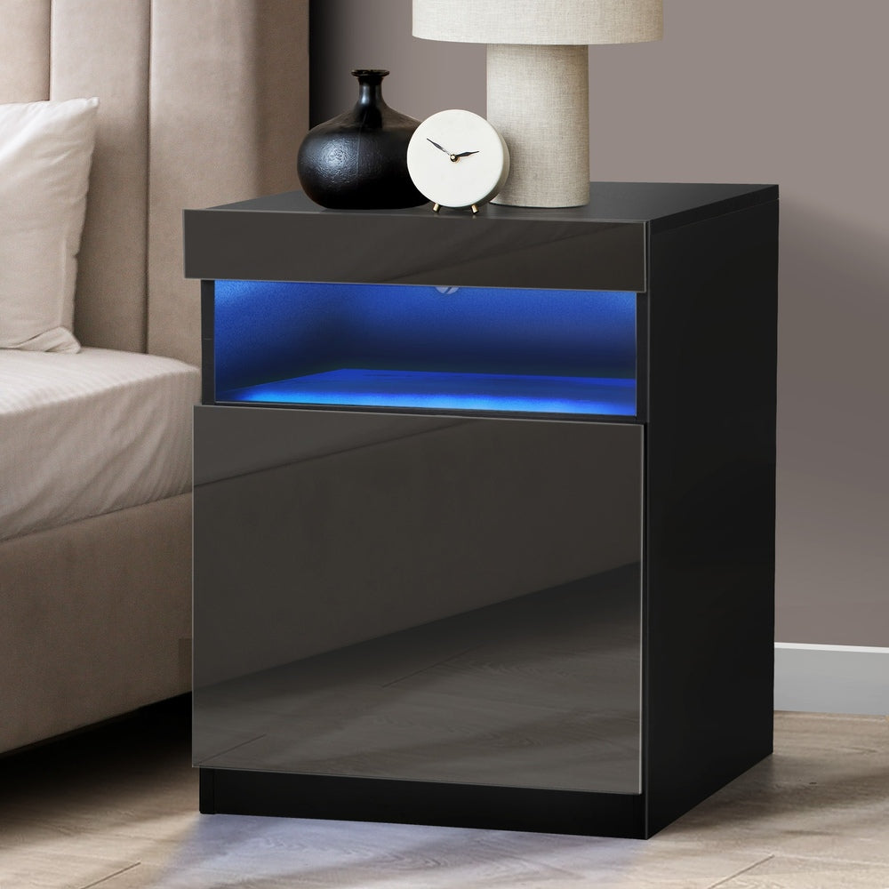 Oswald Bedside Table