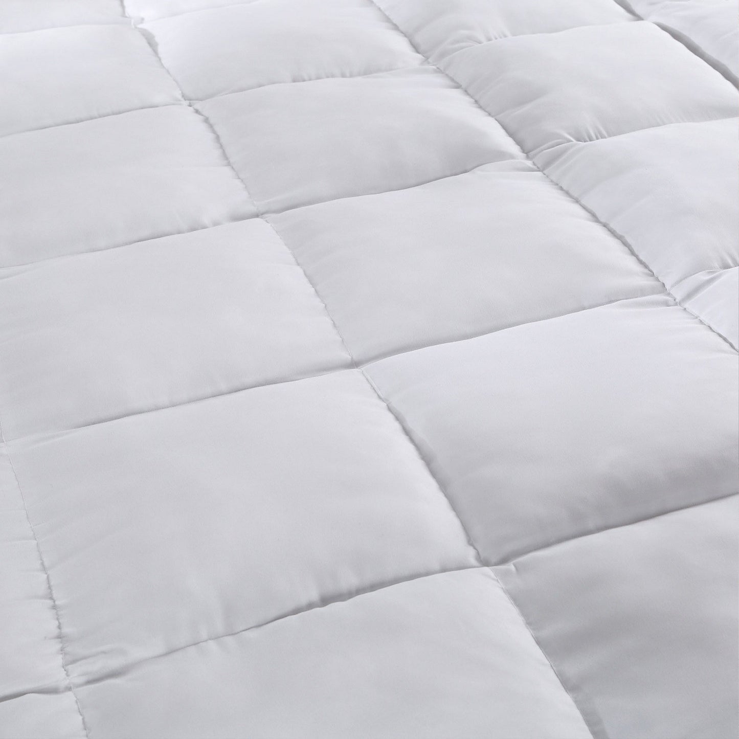 1000GSM Bamboo-Blend Mattress Topper