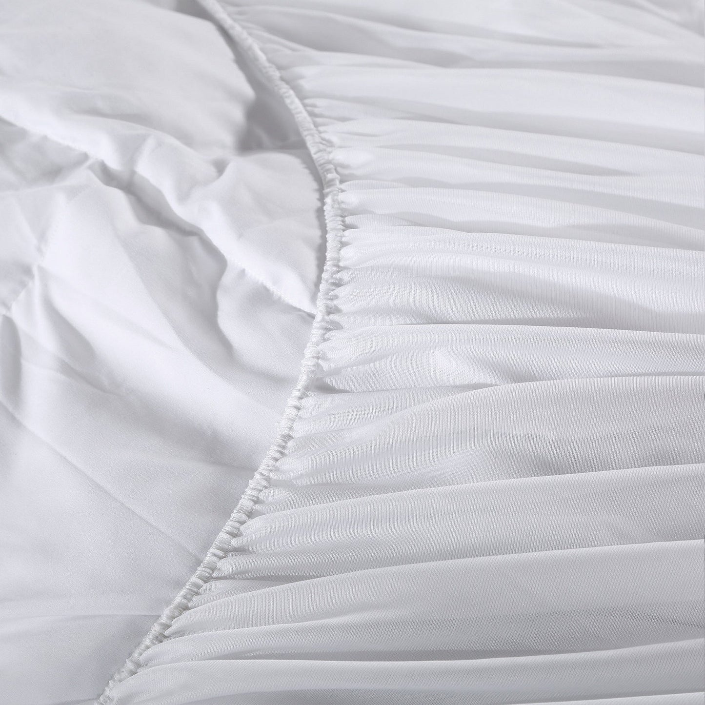 1000GSM Bamboo-Blend Mattress Topper