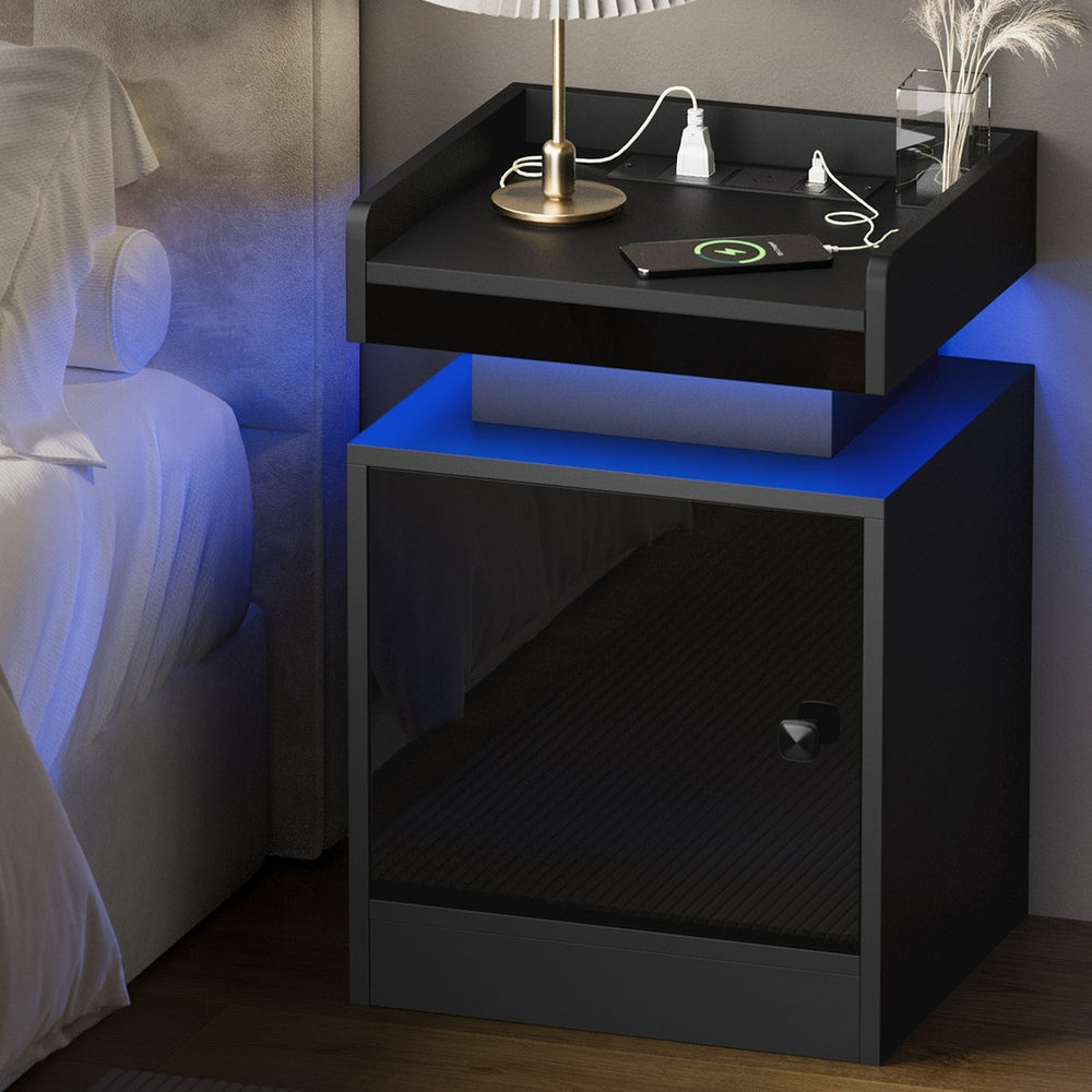 Maria Bedside Table