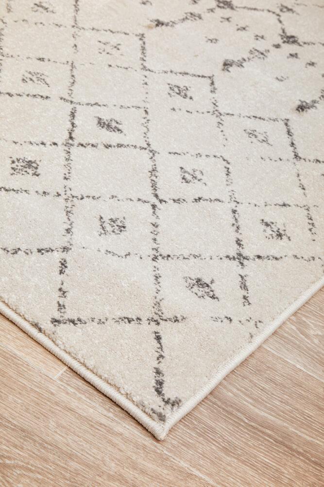 Chrome Elsa Silver Rug 290 x 200 CM