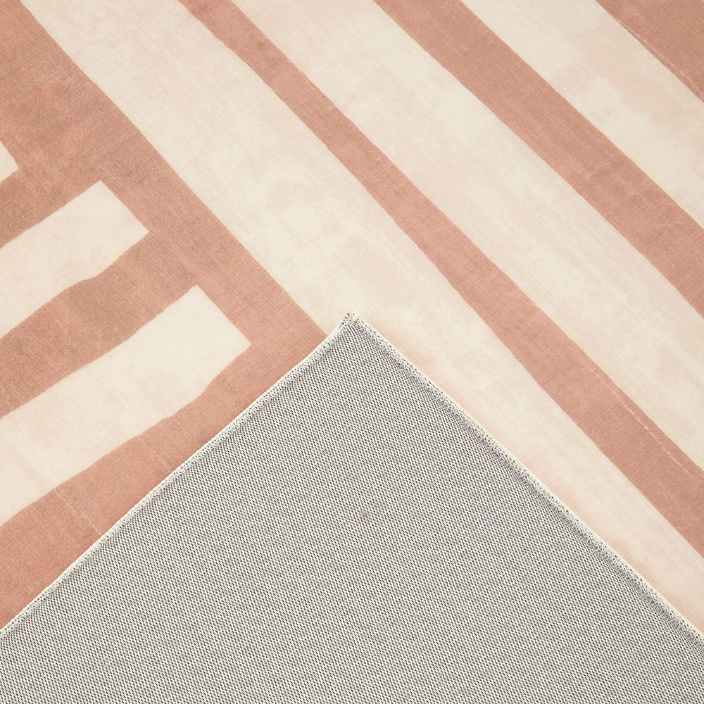 Cushy Wila Brown Rug