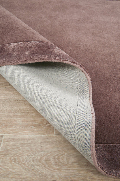Hugo Grape Rug