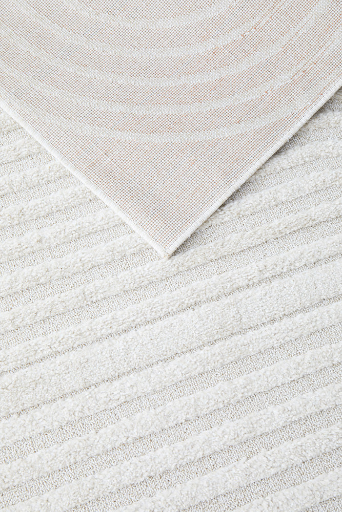 Lotus Abbey Rug - White