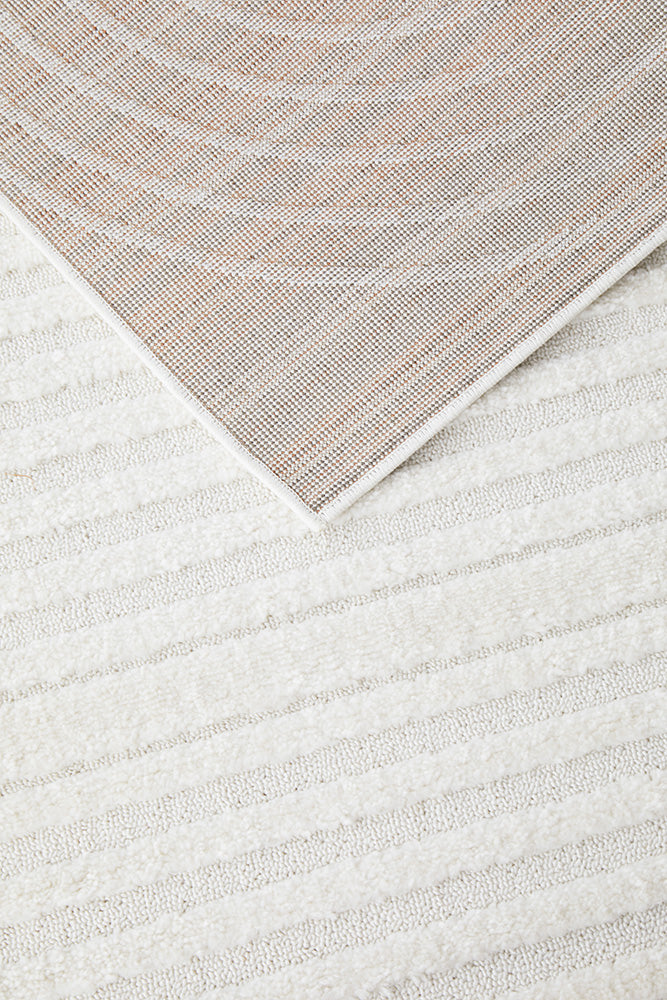 Lotus Carl Rug - White