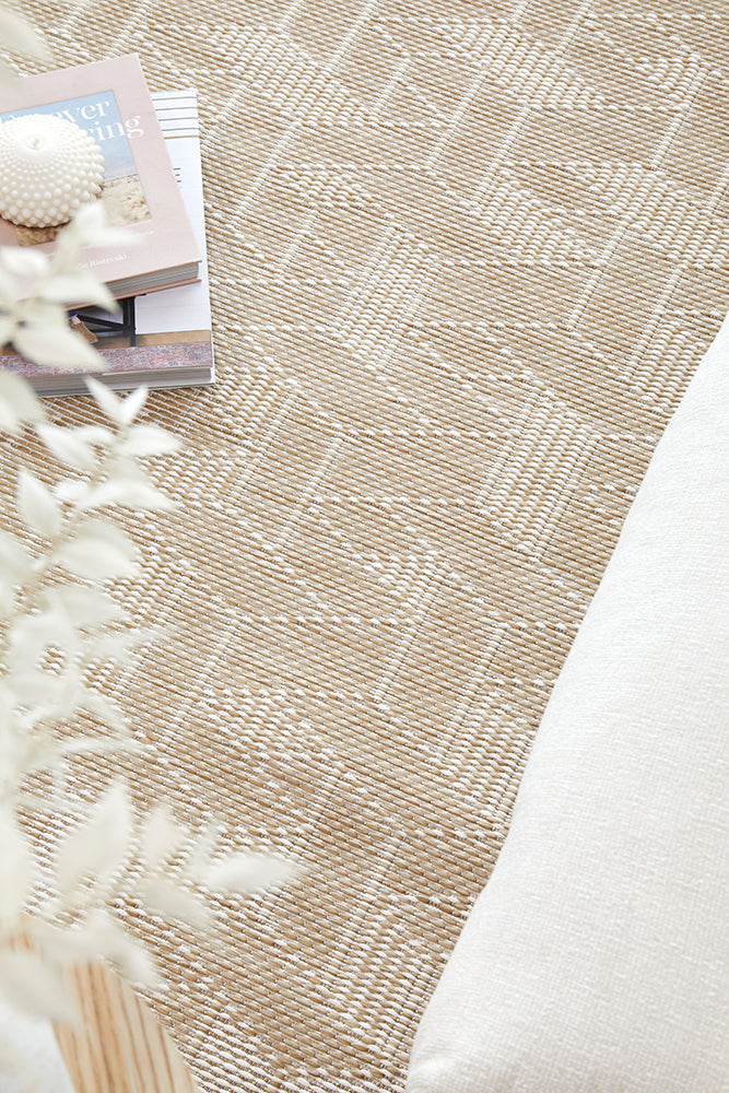 Patio Kudo Rug - Natural