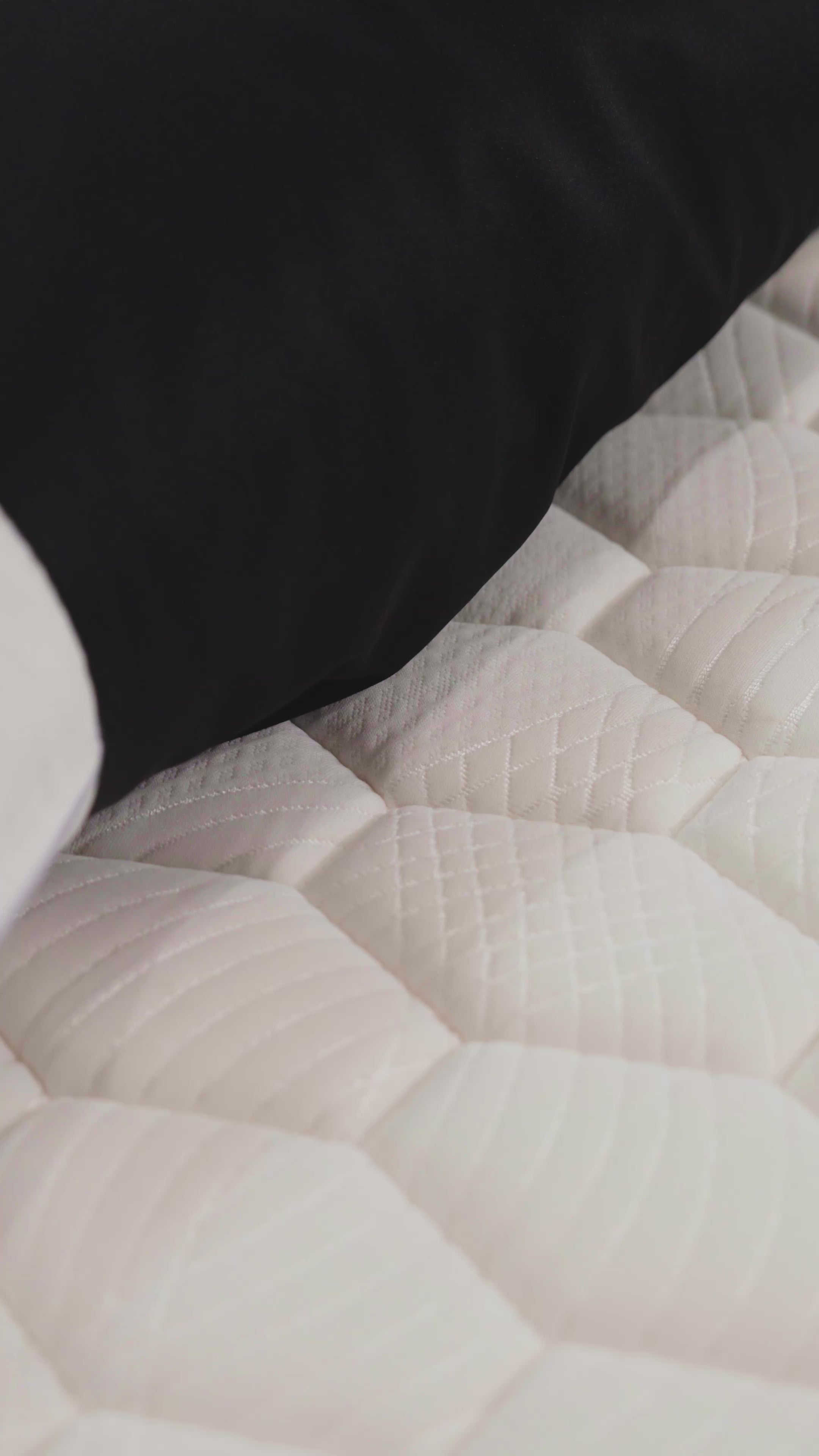 Load video: Basics Hybrid Plus Double Mattress